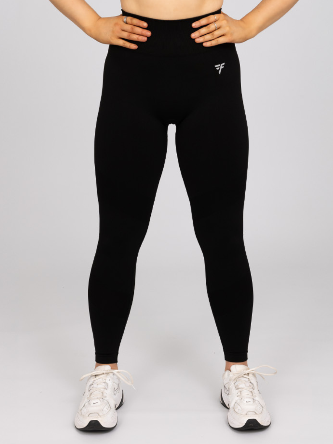 DUBH SEAMLESS LEGGINGS